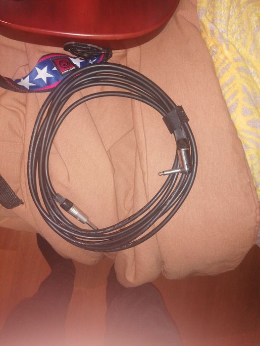 Amplificador + guitarra eletrica