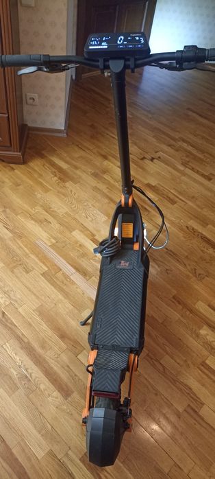 Електросамокат Kugo G3