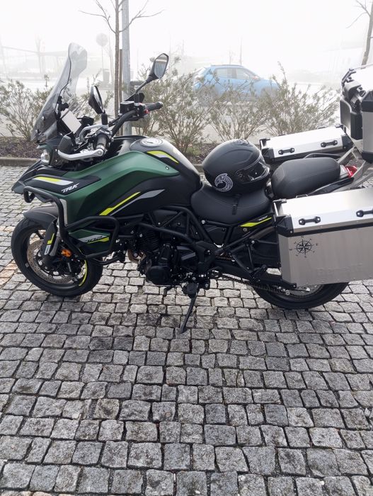 Benelli TRK 700 ano 2024