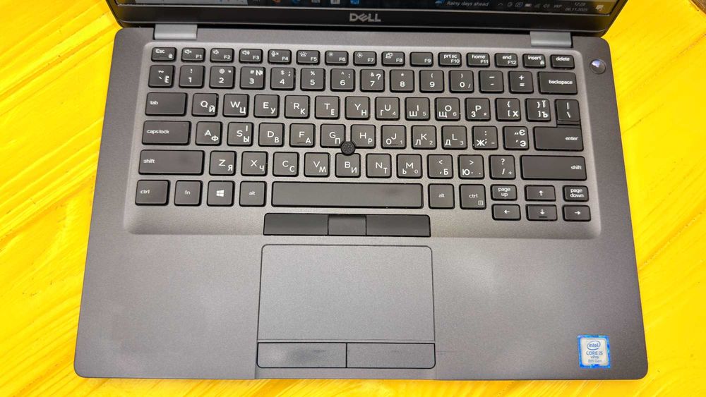 Компактний Офісний Ноутбук Dell Latitude 5400 /14.0" FHD IPS/ i5-8365u