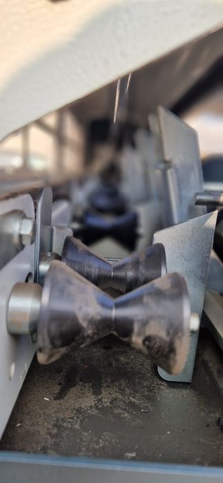 Podajnik prętów Cnc LNS SL 80S