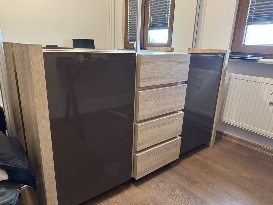 Komoda  drewno + brąz stan bardzo dobry  brak uszkodzeń