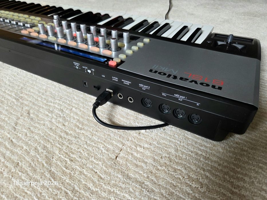 Keyboard-Klawiatura sterująca Midi  NOVATION 61SL MK2