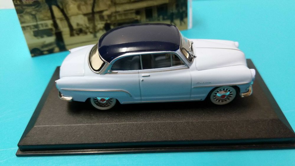 Simca Aronde Grand Large (1956) - Miniatura IXO/Altaya à escala 1/43