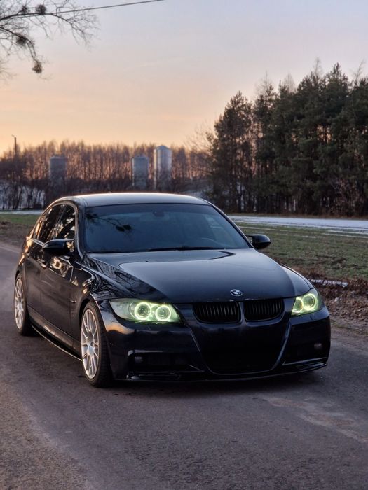 BMW E90 - Seria 3 M-Pakiet Vin