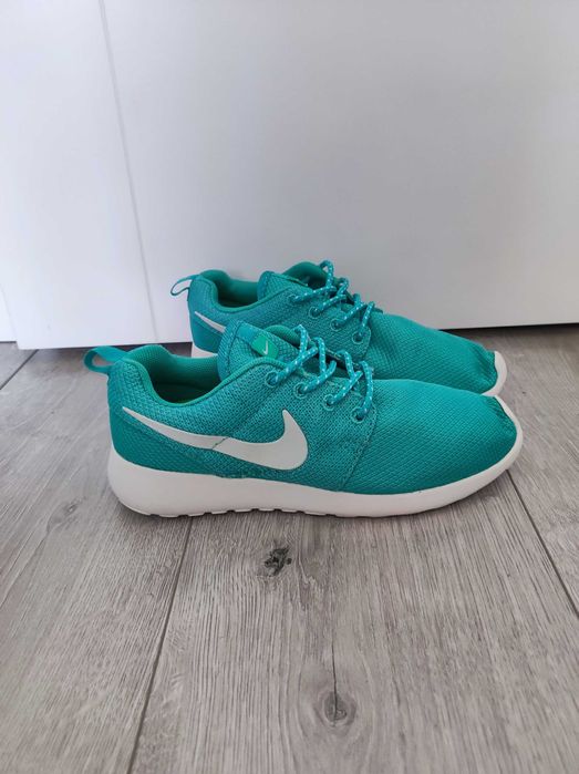 Buty Nike rozmiar 38 kolor miętowy turkusowy jasnoniebieski