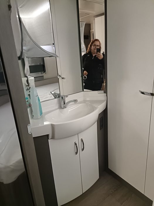 Caravana Hobby Excellent EDITION 460UFE