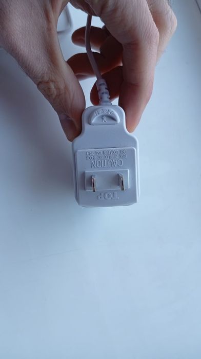 Блок питания AC ADAPTOR