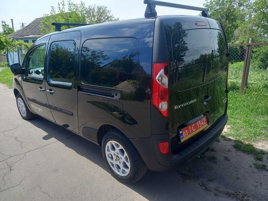 Продам Renault Kengo MAXI 2012