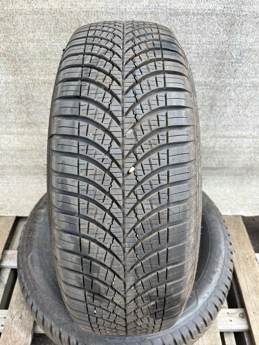 [W130] 2x R16 205/60 Goodyear Vector 4season 205/60/16 stan bdb 24r Opony wielosezon 8mm