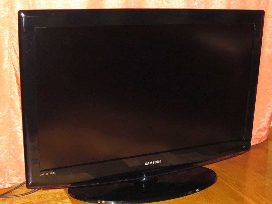 TV SAMSUNG 37 cali 3xHDMI Common Interface 2xEURO stopka pilot