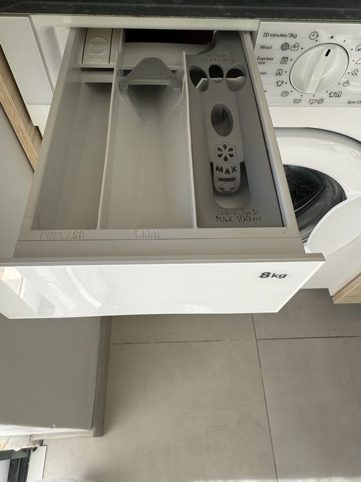 Máquina lavar roupa Ikea 8kg