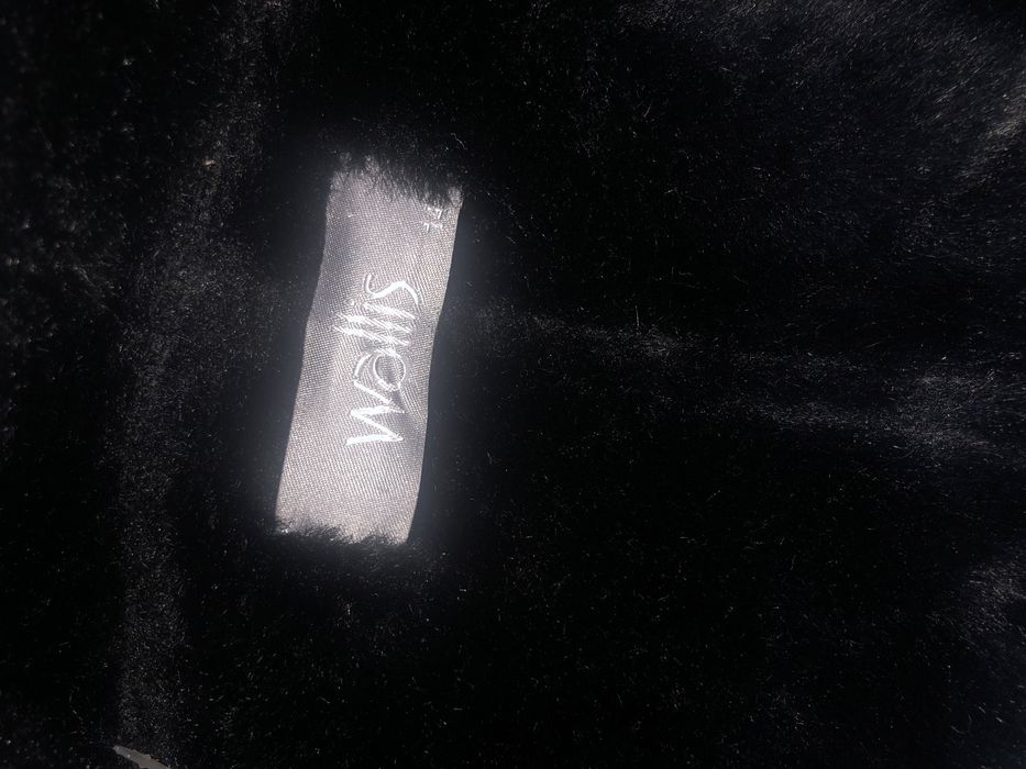 Kożuszek eco damski Wallis 42 czarny  , płaszczyk na guziki kieszenie.