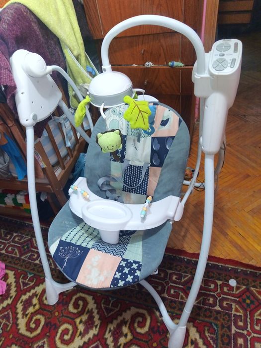 Електрогойдалка +крісло для годування