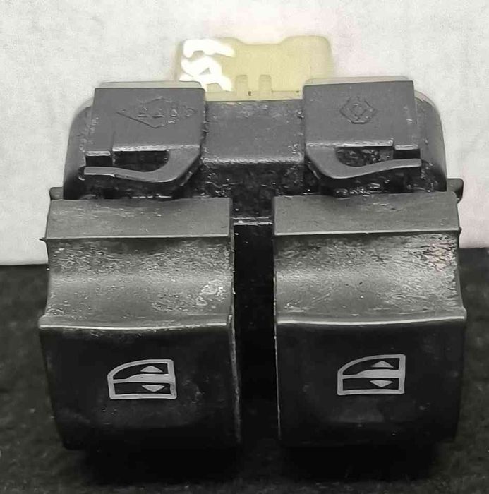 Comando / Botão / Interruptor Vidros Frente Esquerdo 254118044R - RENAULT CLIO IV