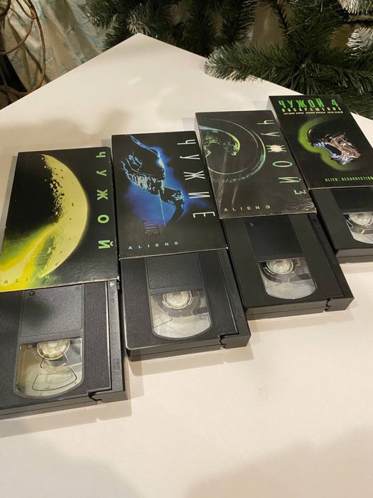 Продам відеокасети культових кінофраншиз, видеокассеты, VHS