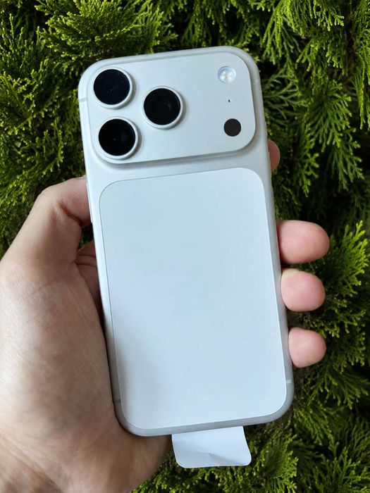 iPhone 17 Pro 256GB Silver - НОВИЙ, жодного разу не був активований!