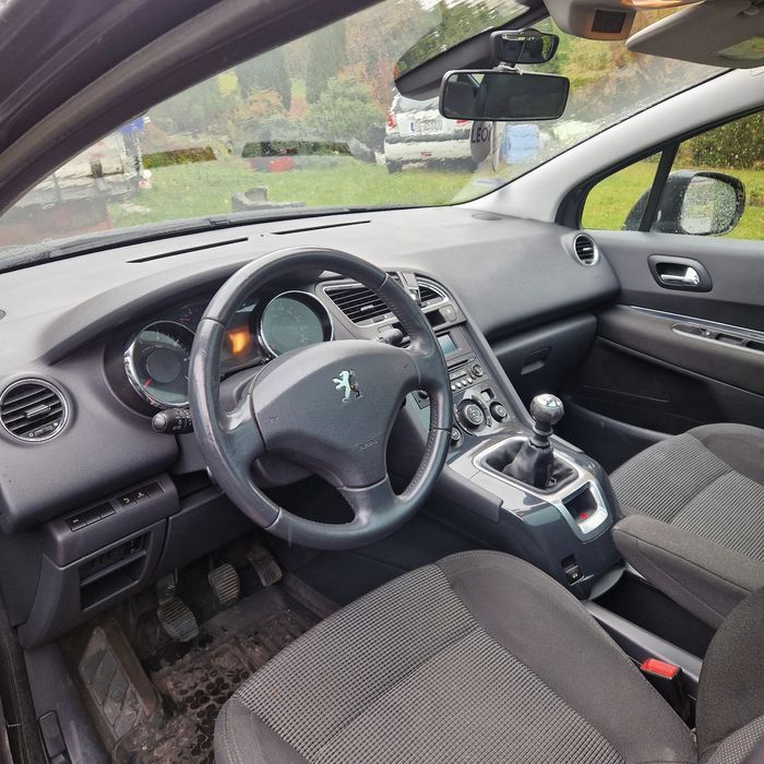 Peugeot 5008 7osobowy