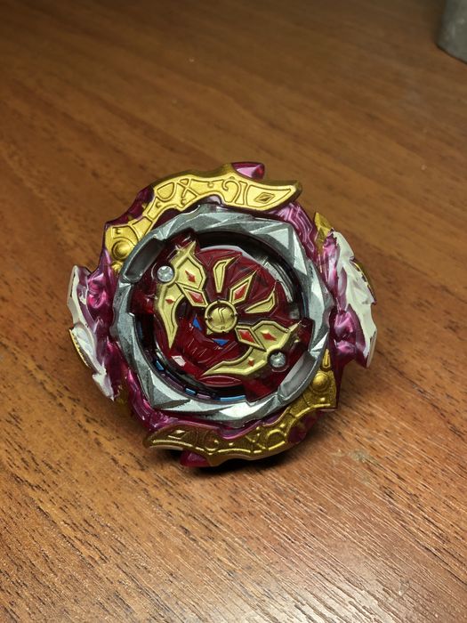 Вживаний Бейблейд (Beyblade)