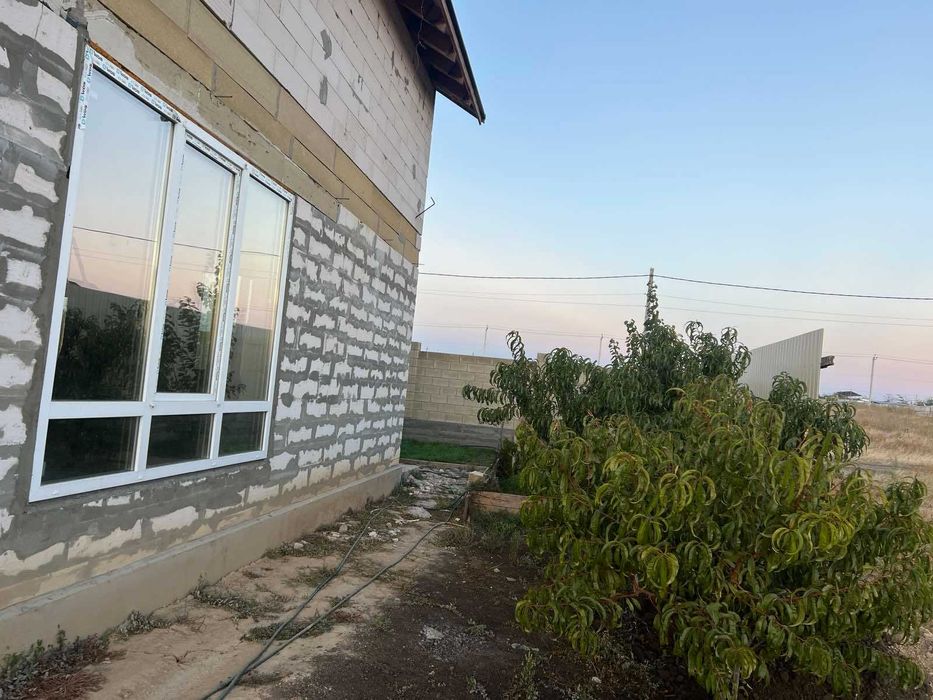 (13) Продам новий будинок в с.Прилиманське (нова нарізка).