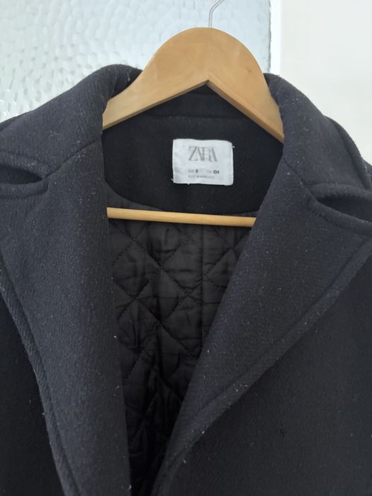 Casaco curto de lã dupla face em estilo náutico da Zara