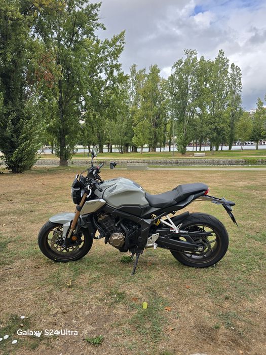 Mota cb650r sport cafe