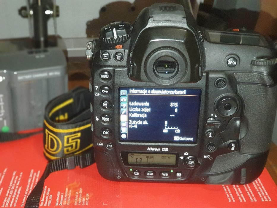 Nikon D5 przebieg 28 tys