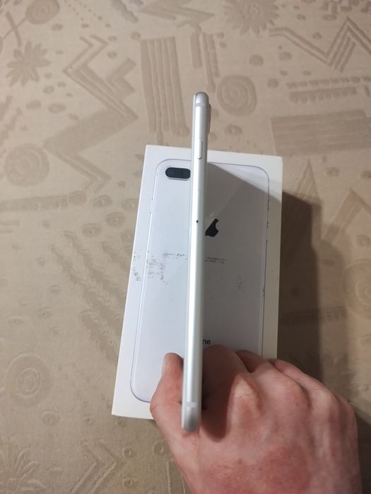 iPhone 8 Plus White 256gb.