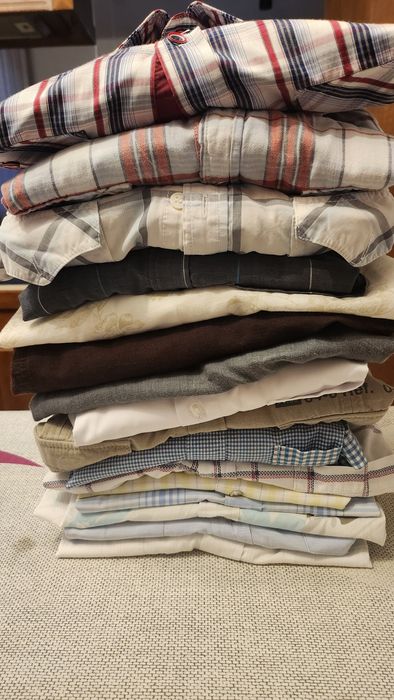 Zestaw 16 koszul z krótkim rękawem M