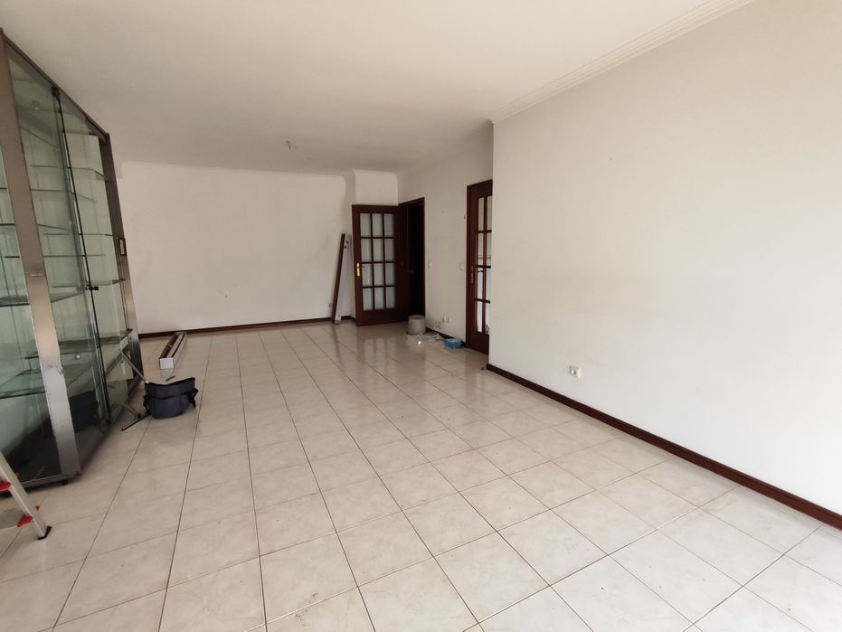 Apartamento T2 com Terraço em Rio Meão — Rio Meão, Aveiro