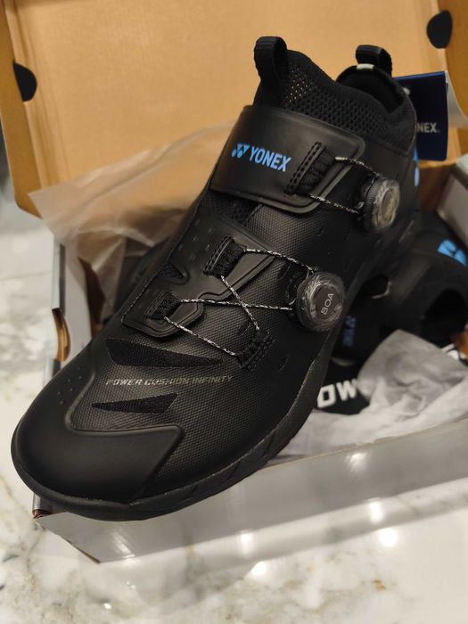Buty sportowe Yonex Infinity 2 rozm. 45 BOA