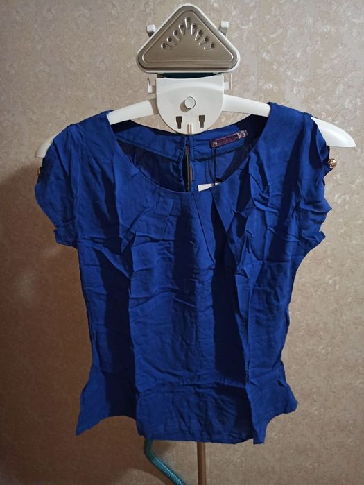 Женская блузка на лето