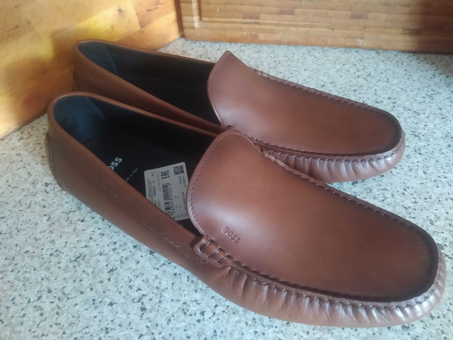 Buty mokasyny Boss r.44 (29 cm)