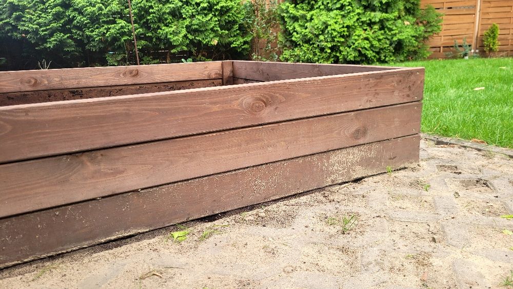 Drewniana skrzynia na warzywa SunWood 240x120 cm – nowa / używana