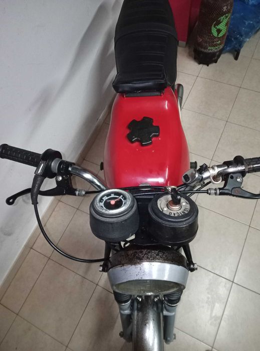 moto Sachs V5 restaurada