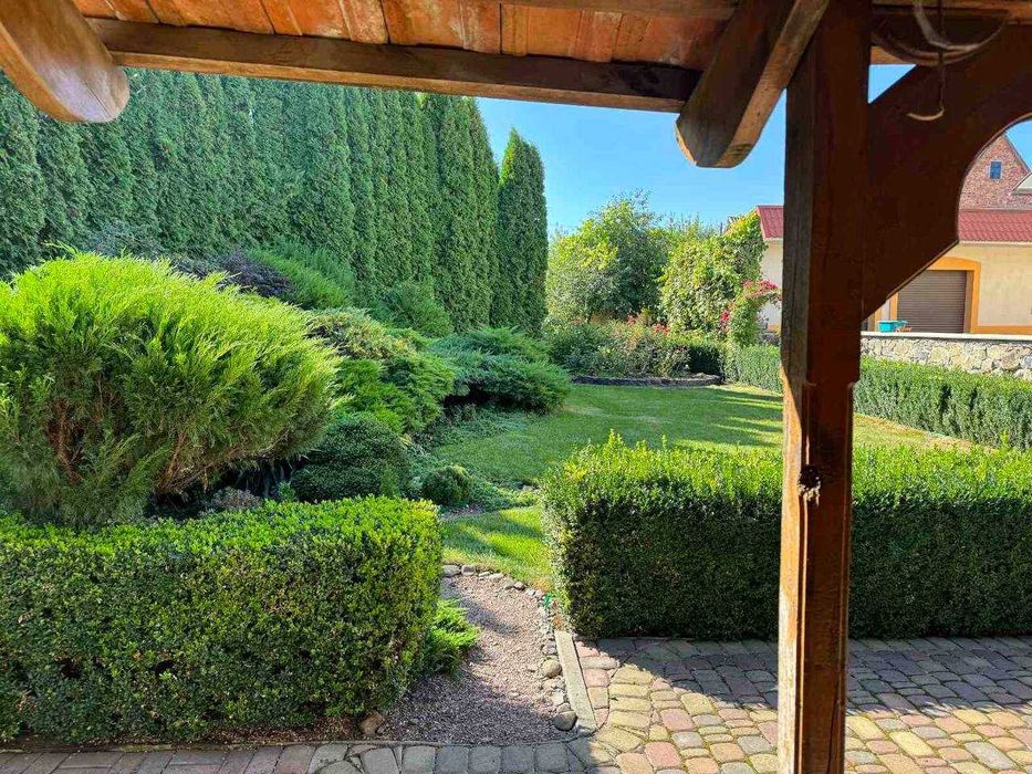 Продам затишний будинок