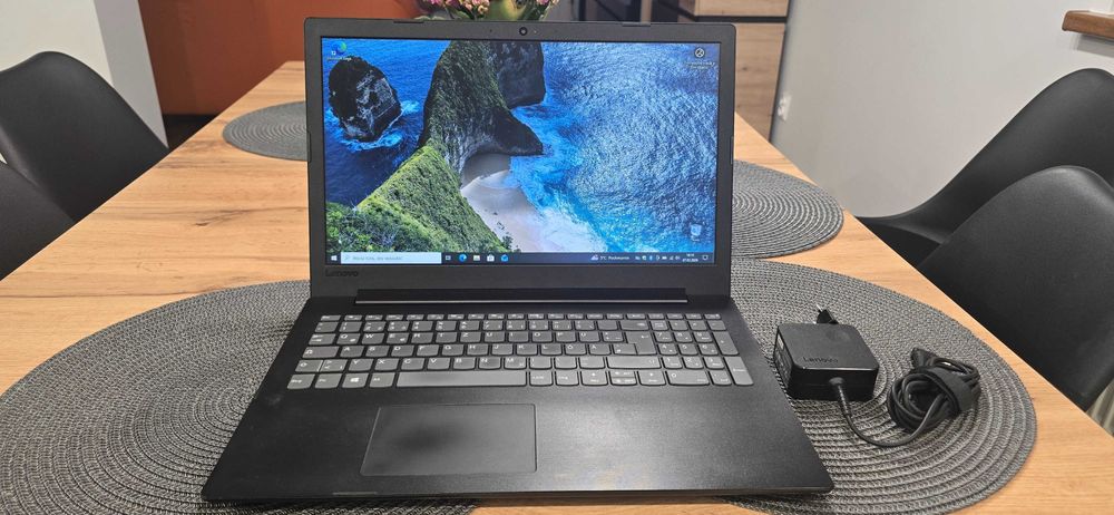 Laptop Lenovo V145-15AST | 8 GB RAM | 128GB SSD | Windows 10