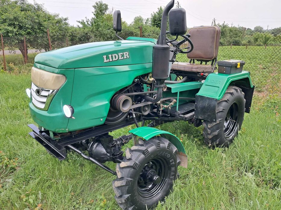 LIDER 18л.с дизель трьохточкова навіска 4х4 повний привід Торг Обмін.