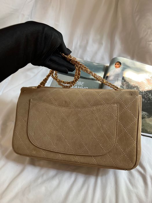Сумка Chanel Maxi Medium (32 cm) замша