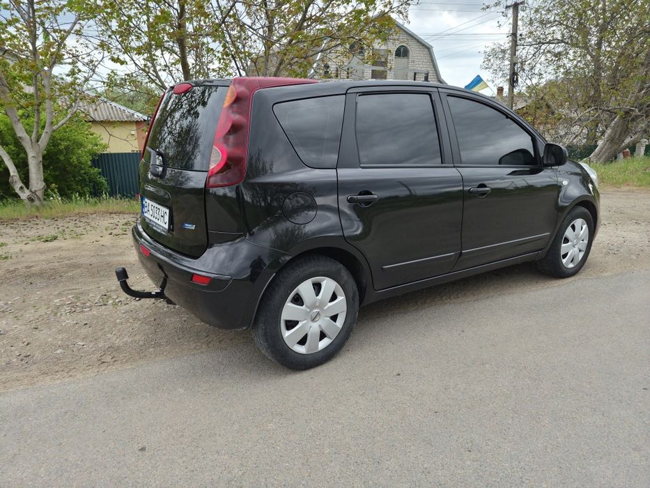 Продам Nissan Note