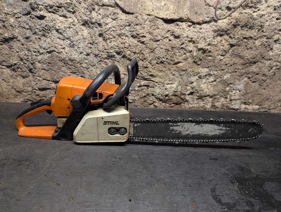 Motoserra Stihl 230 MS- usada