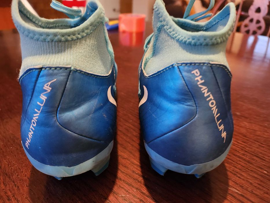 Nike phantom Luna 39' korki dla chłopca
