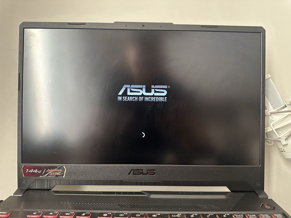 Leptop Asus FX506H