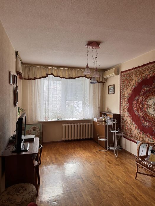 Продаж 2-к кв 70м2 Позняки Григоренко буд.15