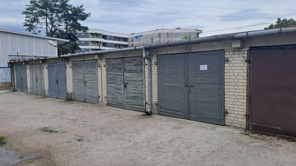 sprzedam garaż  ul.600-Lecia