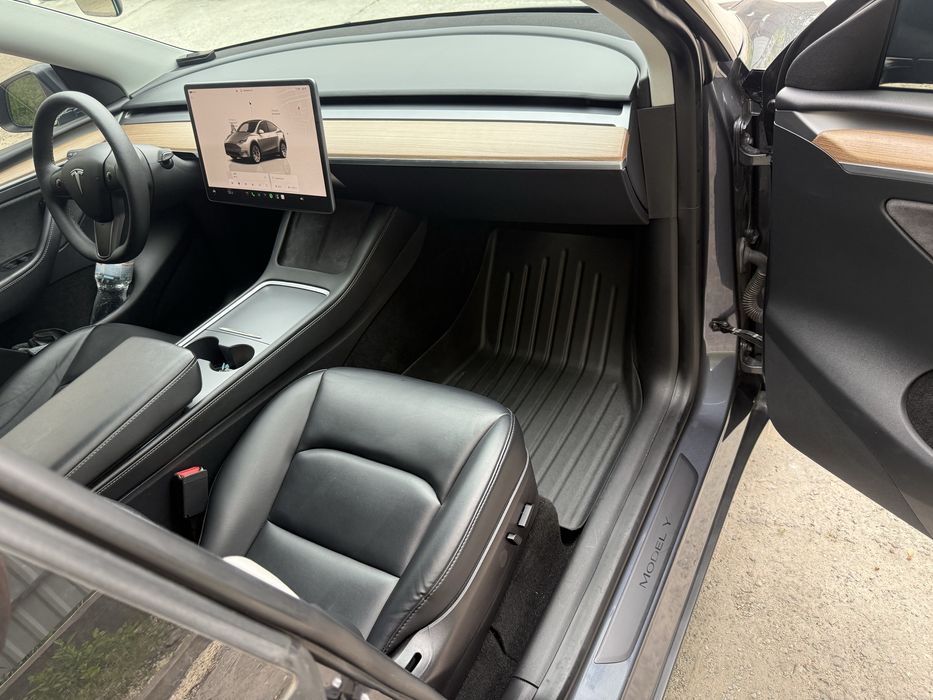 Продам Tesla Model Y 2022 Performance 82 kWh Dual Motor