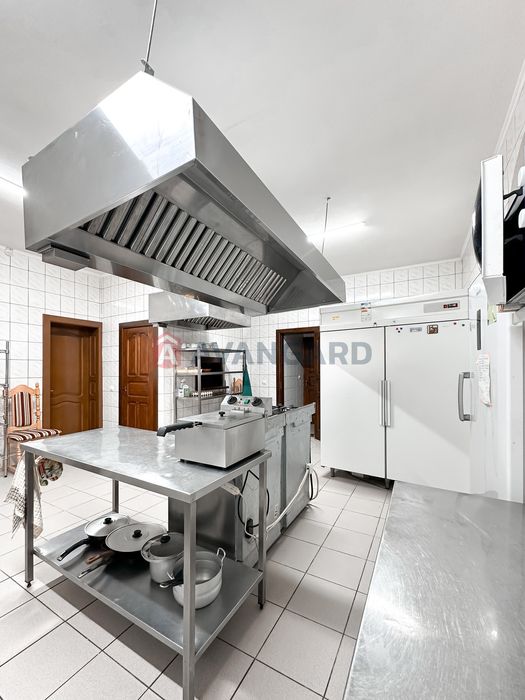 Продаж діючий бізнес в Карпатах,  Ресторан, мотель