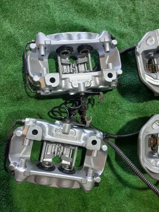 Bombas pinças de travão tras Porsche Panamera S