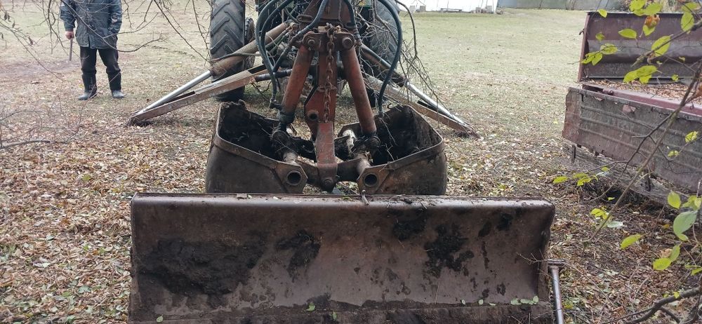 Продам отвал юмз мтз