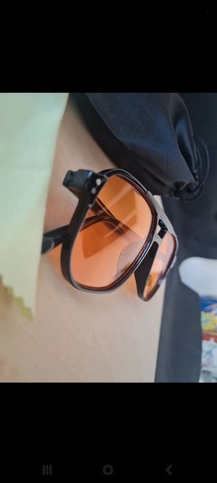Óculos de sol lente laranja novos nunca usados